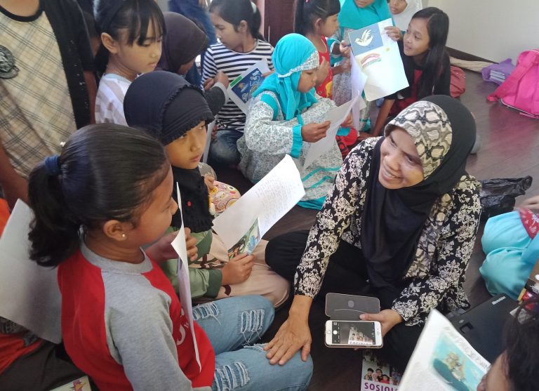 Pembelajaran Aktif Odesa-Indonesia untuk Anak Desa