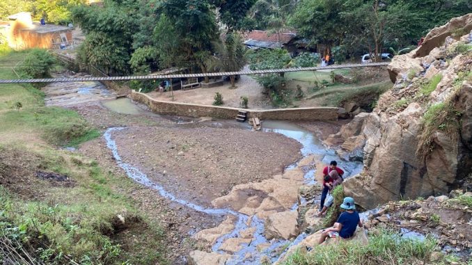 curug batu templek sanitasi buruk