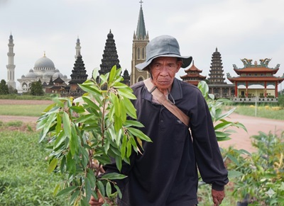 Taat Beragama Taat Menanam Pohon